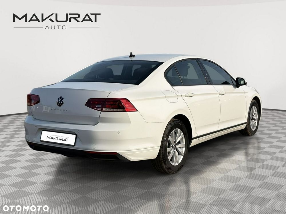 Volkswagen Passat 1.5 TSI EVO Essence DSG - 5