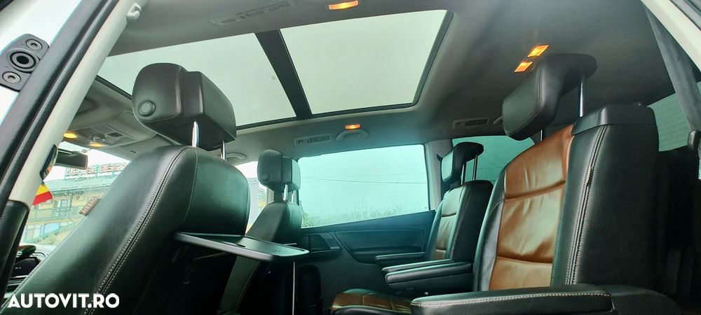 Volkswagen Sharan 2.0 TDI DSG BlueMotion Technology Highline - 2