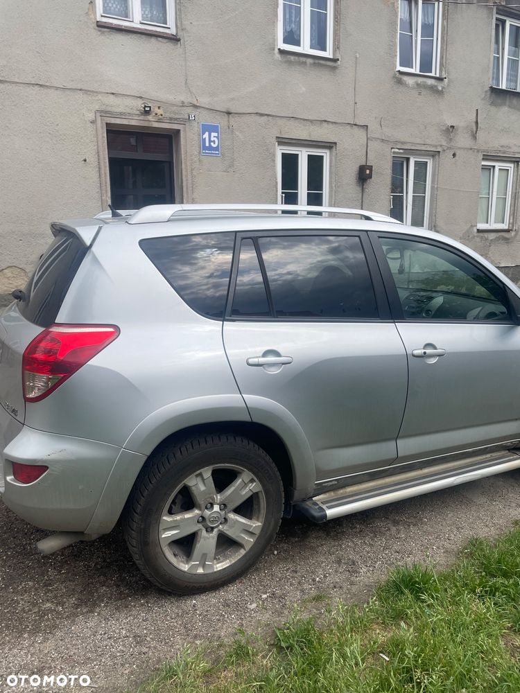Toyota RAV4 2.2 D-4D X - 1