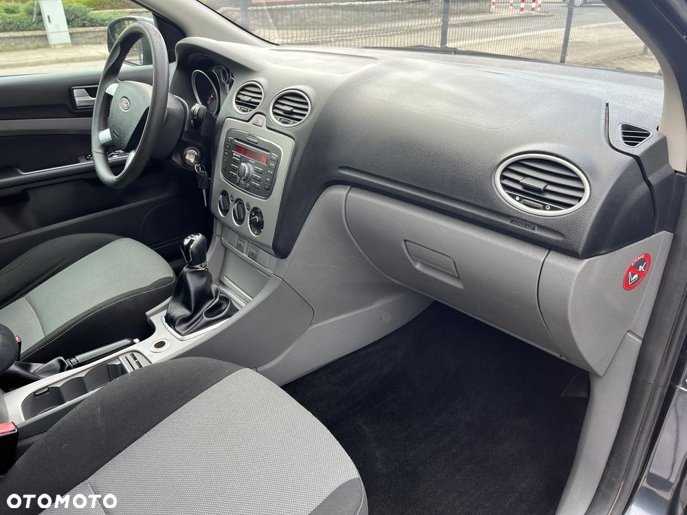 Ford Focus 1.6 TDCi Titanium - 19
