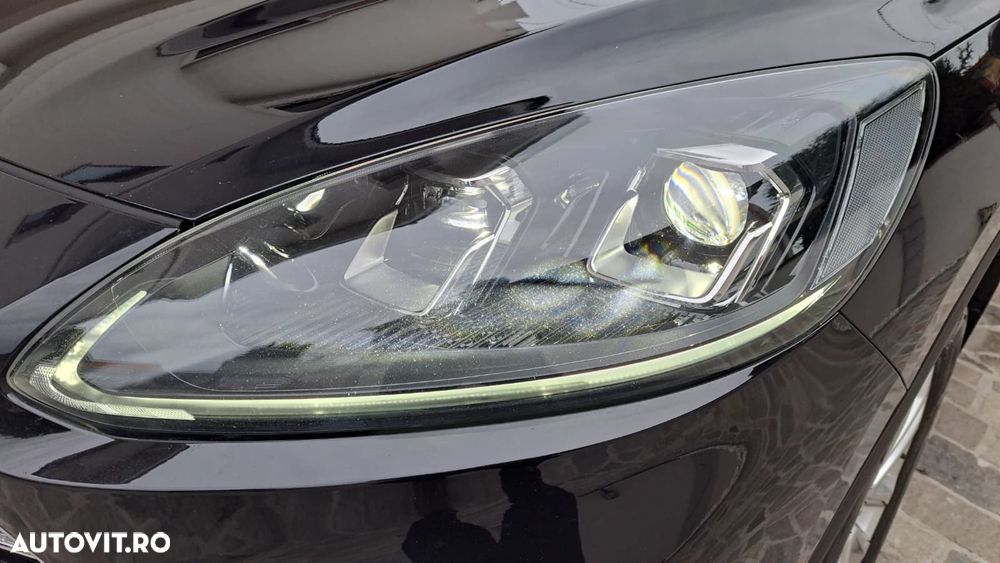 Ford Kuga 2.0 EcoBlue 4x4 Aut. TITANIUM X - 11