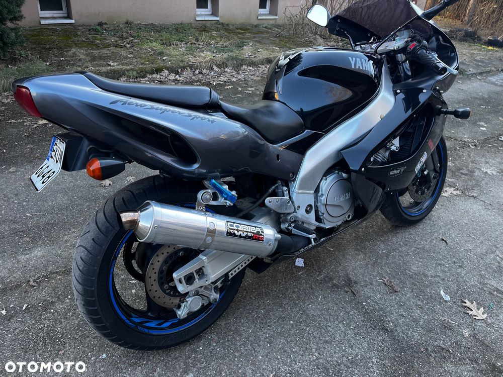 Yamaha Thunderace - 4