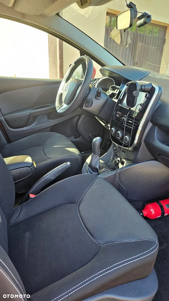 Renault Clio - 5