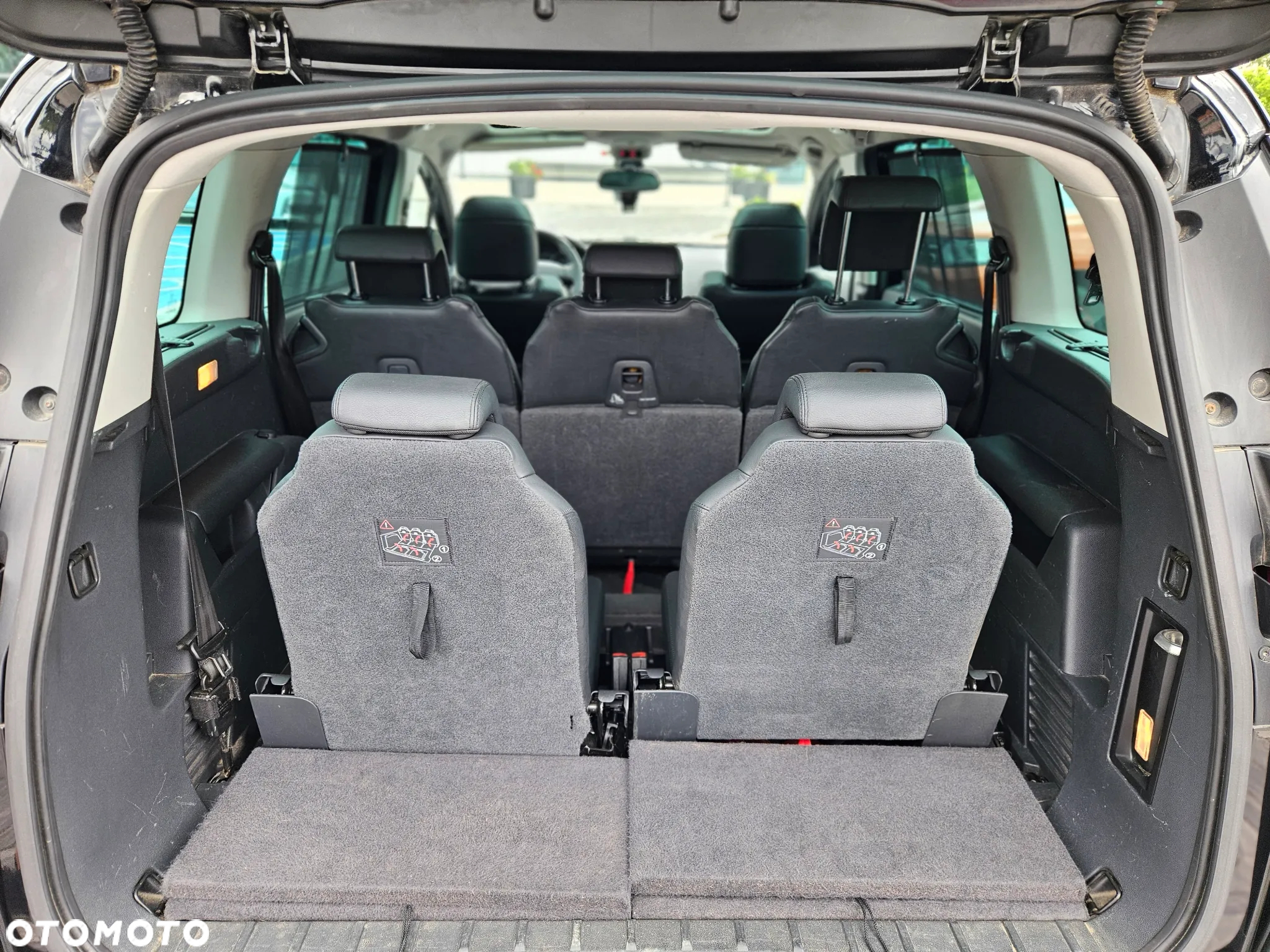 Peugeot 5008 1.6 THP Business Line 7os - 14