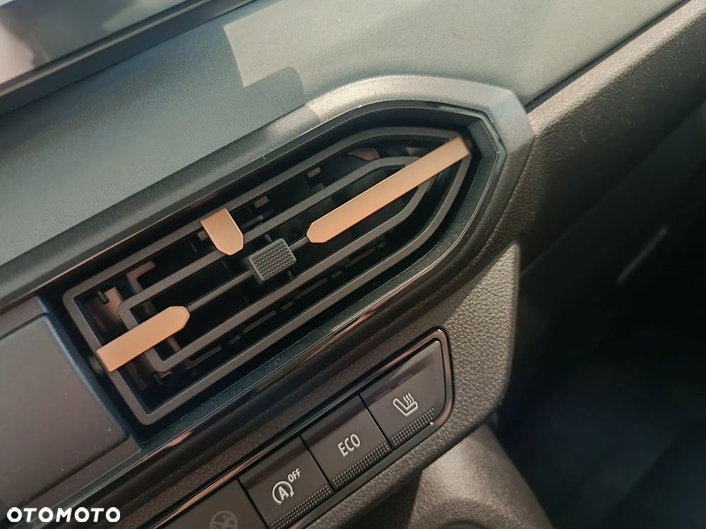 Dacia Sandero - 40