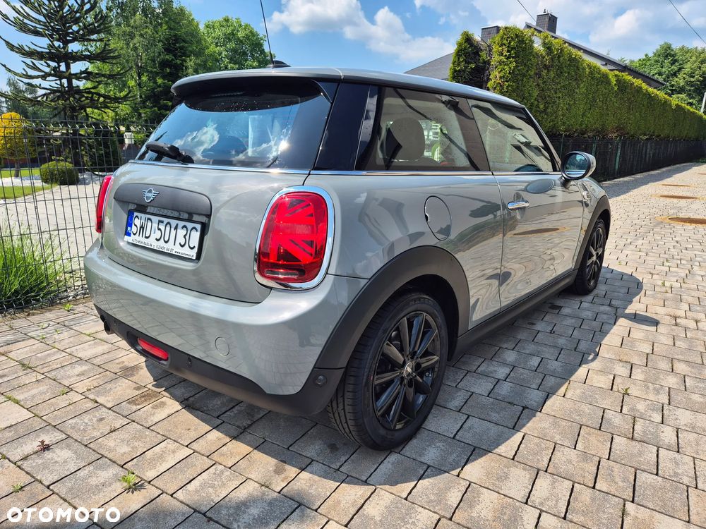 MINI ONE 60 Years - 3