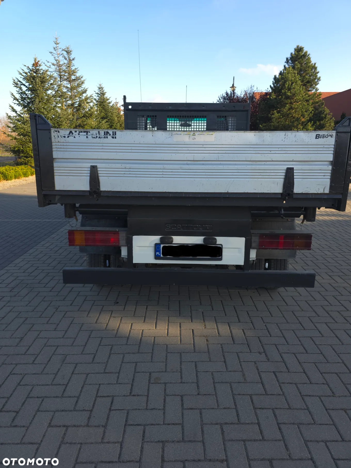 Mercedes-Benz Sprinter - 4