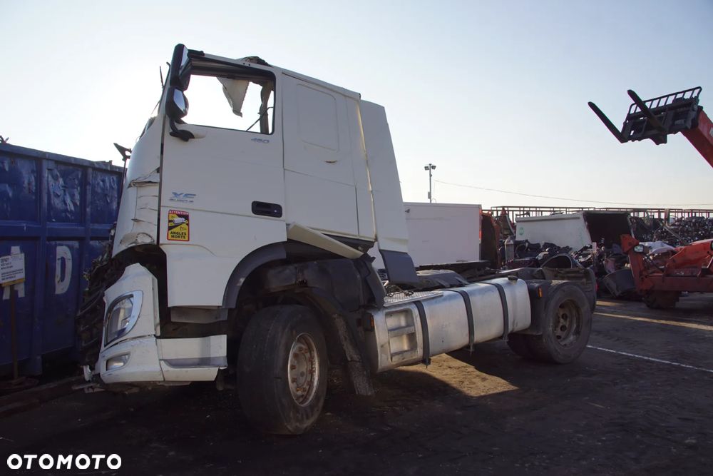 Auto na części - DAF XF 460 FT EURO 6 MX-13 2017R Silnik Skrzynia Lampa Lusterko Klamka Siodło Bak Sterownik Moduł Czujnik - 2