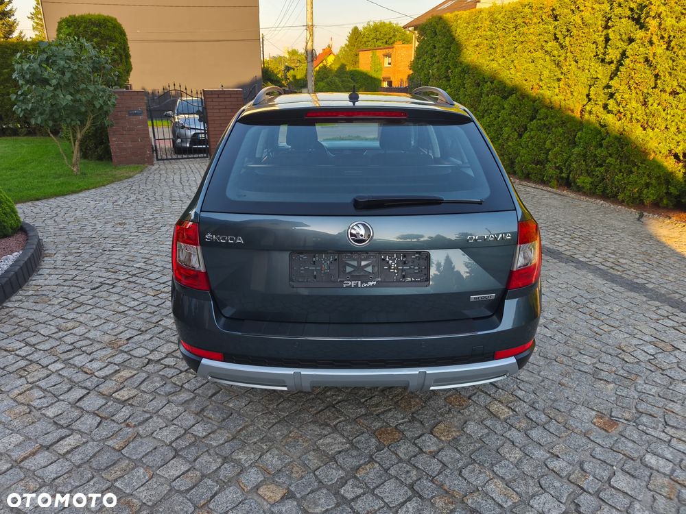 Skoda Octavia 2.0 TDI (Green tec) 4x4 Scout - 12