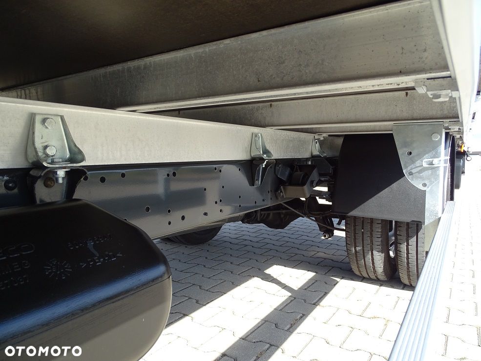 Iveco Daily 50C15 3.0 150Km. Plandeka 2x FIRANA + DRZWI 8 Palet 4.23m. WINDA 1000 KG !! JAK NOWY! Salon PL.!! - 18