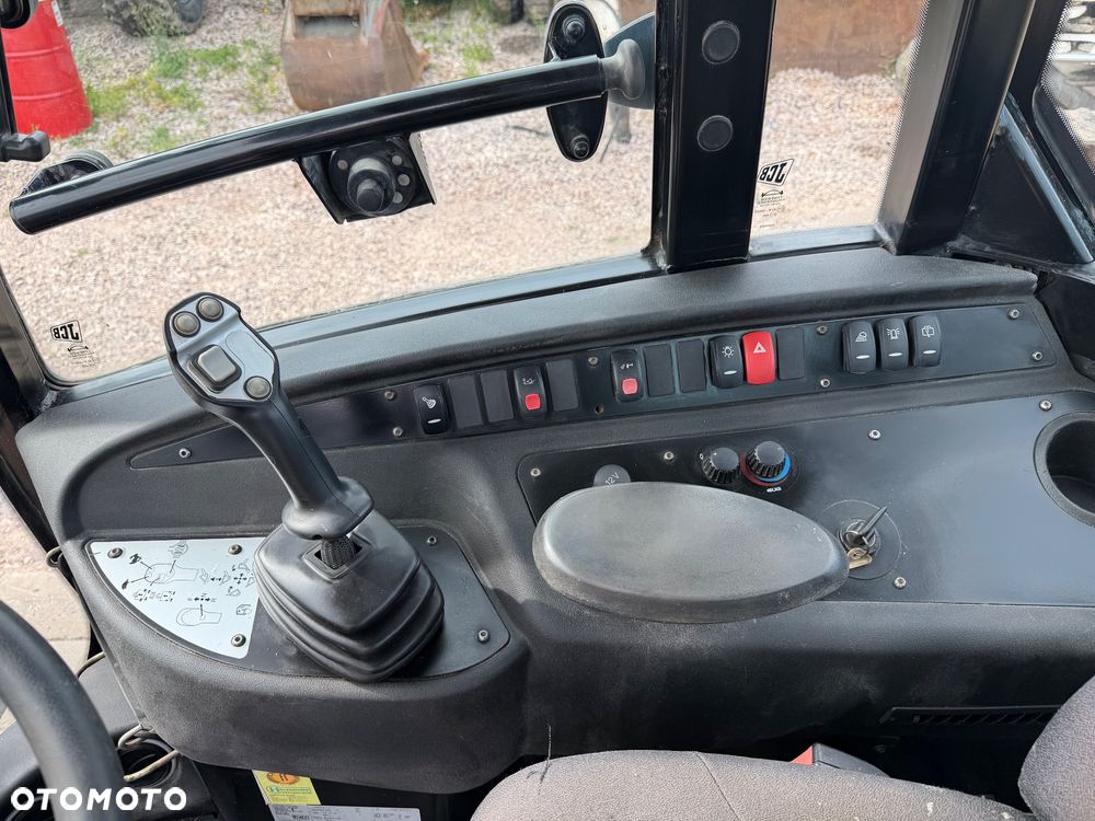 JCB 409 T4 - 19