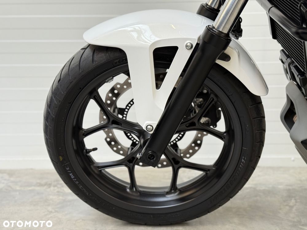 Honda NC - 24