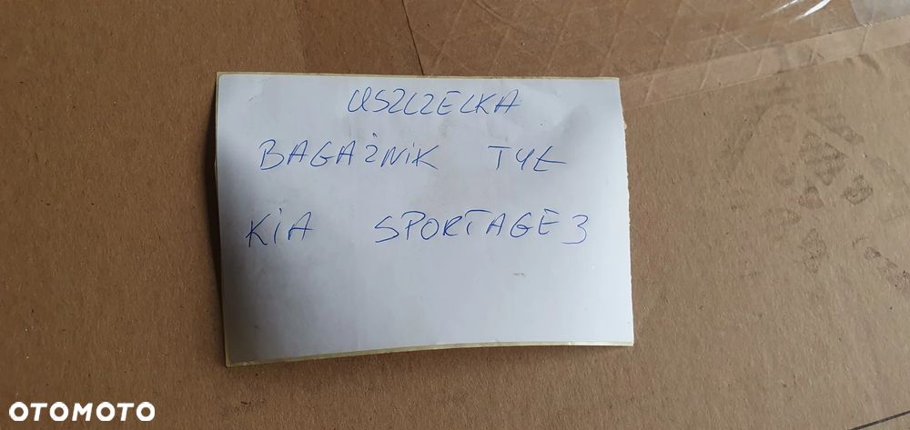 Uszczelka klapy bagażnika Kia Sportage III - 6