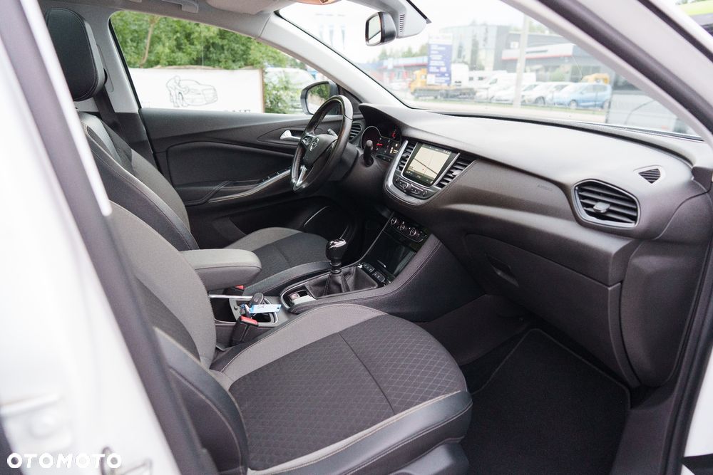 Opel Grandland X 1.2 Start/Stop Ultimate - 24