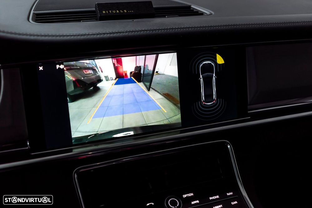 Porsche Panamera 4 S - 40