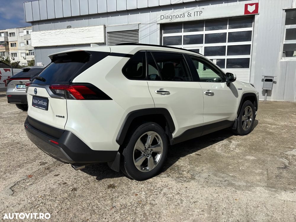 Toyota RAV4 2.5 Hybrid VVT-iE 4x2 Dynamic - 4