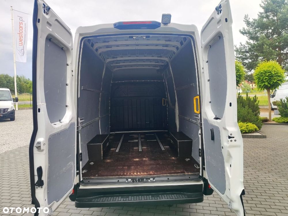 Iveco Daily - 23