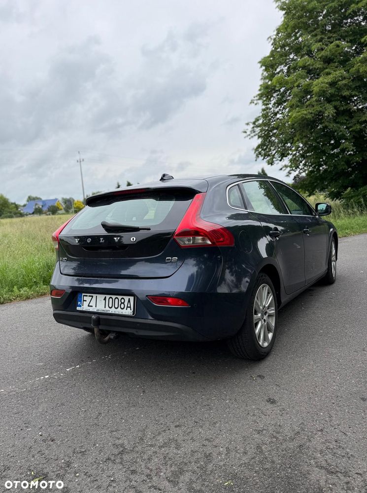 Volvo V40 D2 Summum - 4
