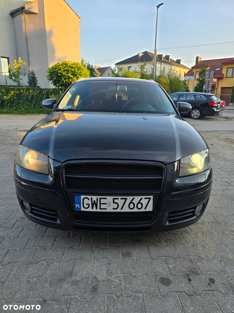 Audi A3 Sportback 2.0 TDI DPF Ambiente S tronic - 8