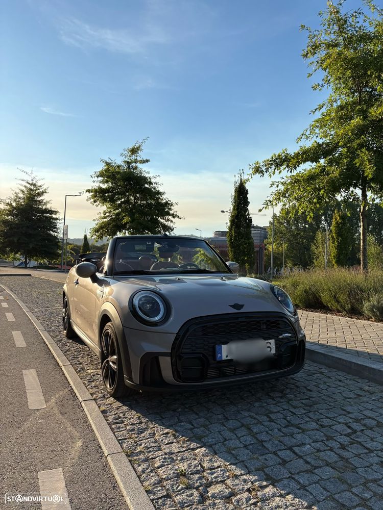 MINI Cabrio - 2