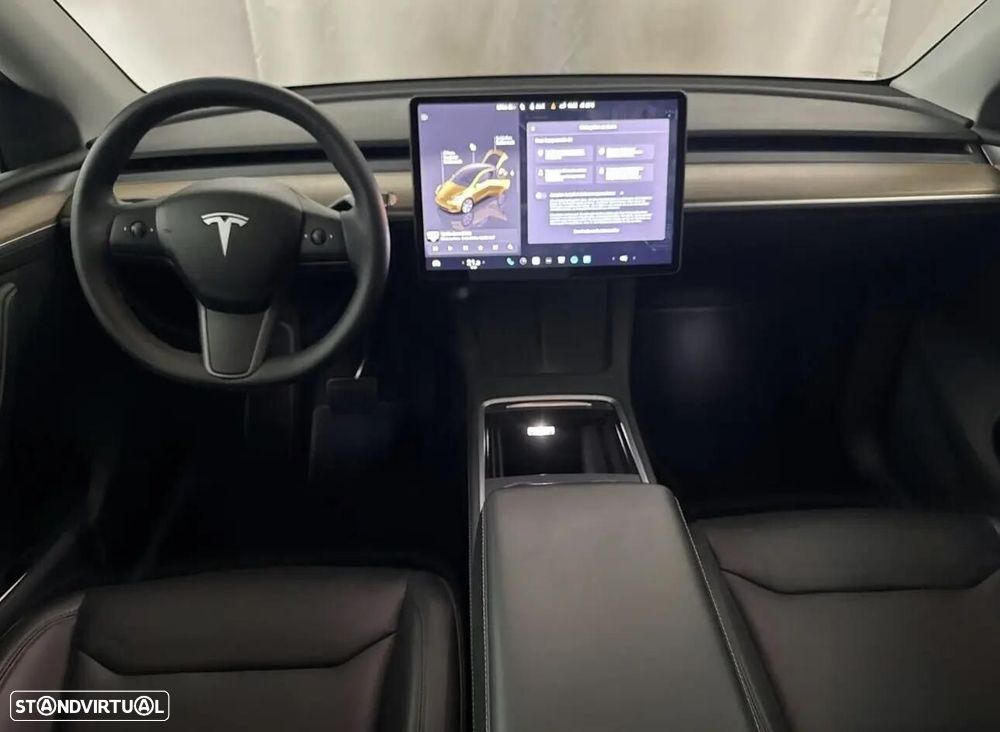 Tesla Model Y Long Range Dual Motor AWD - 9
