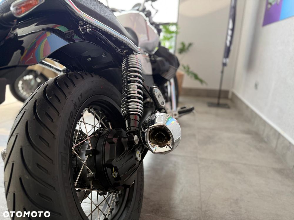 Moto Guzzi V7 - 15