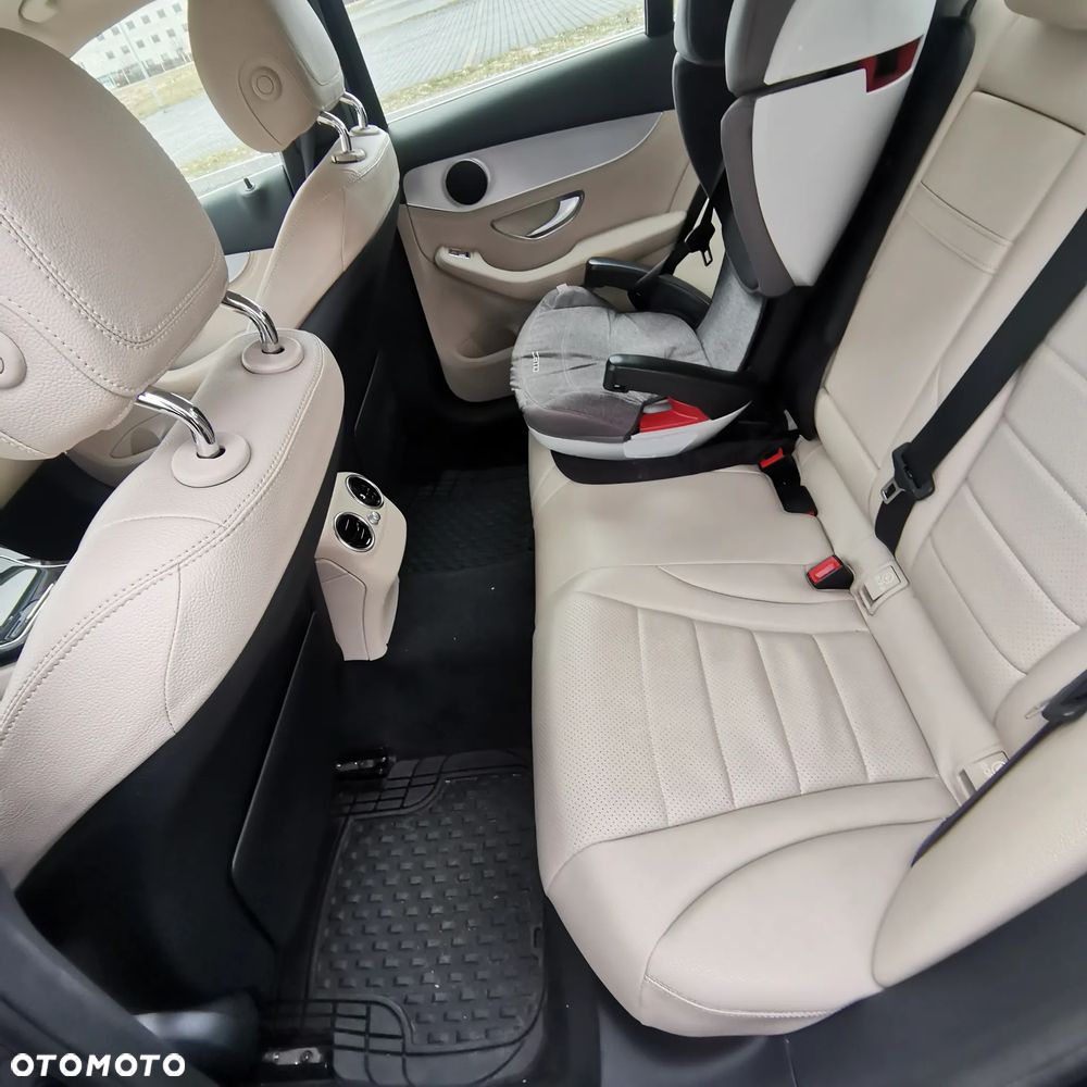 Mercedes-Benz Klasa C 300 7G-TRONIC Avantgarde - 3