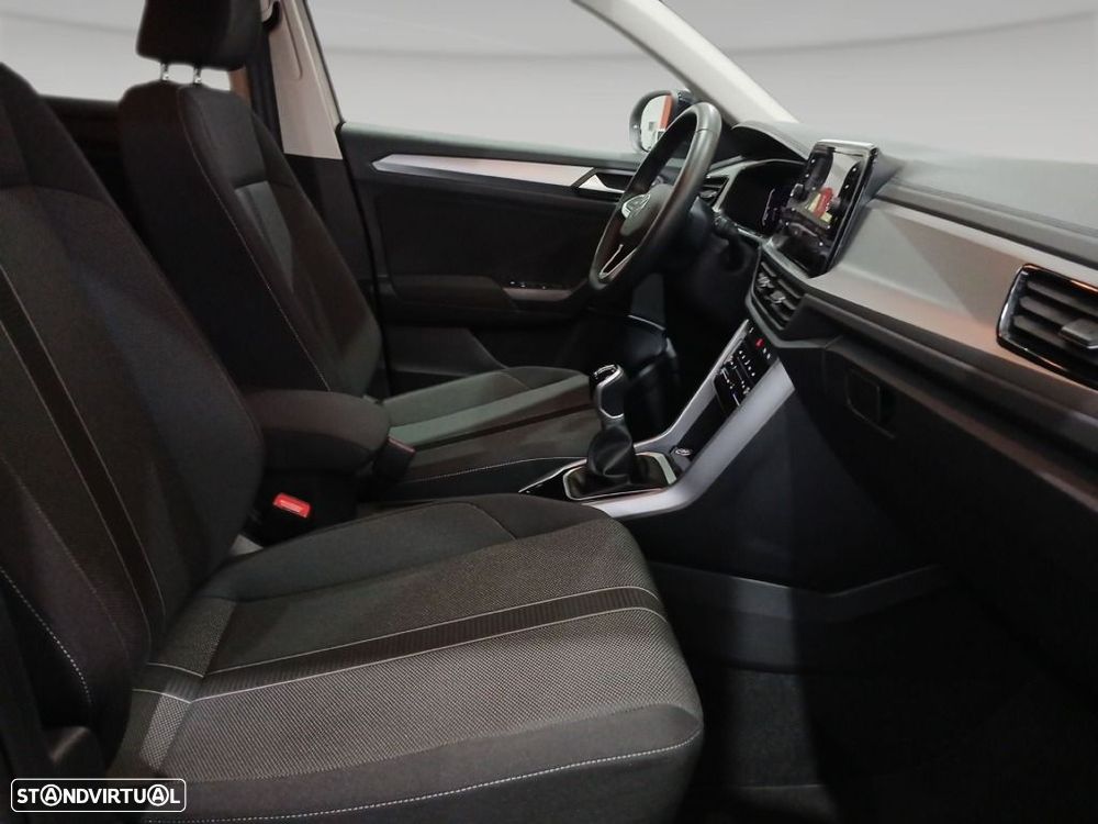 VW T-Roc 1.0 TSI Urban - 15