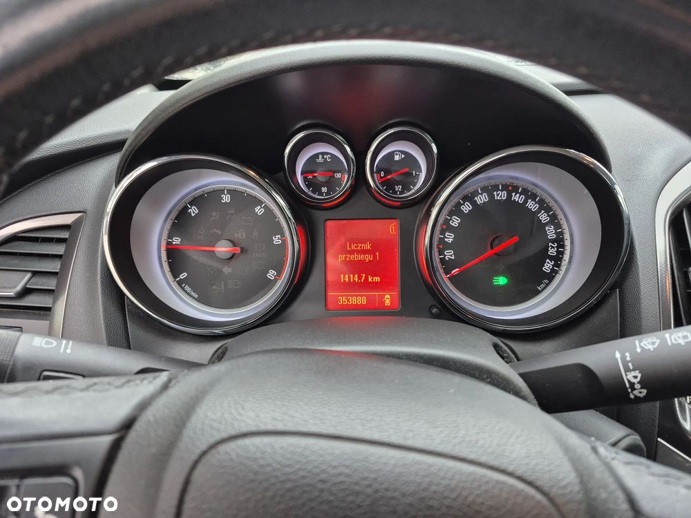 Opel Astra 1.7 CDTI DPF Cosmo - 6