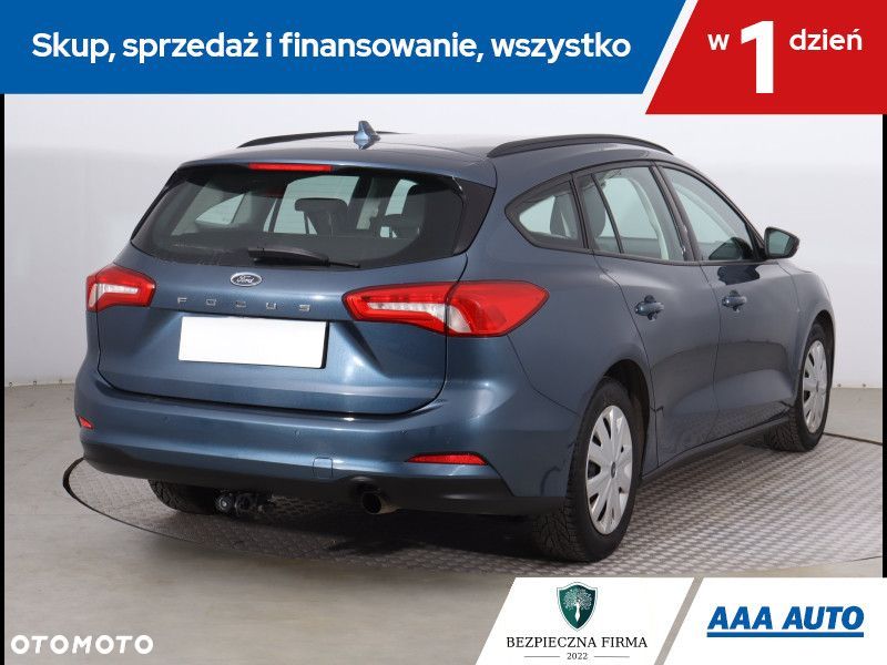 Ford Focus SW - 7