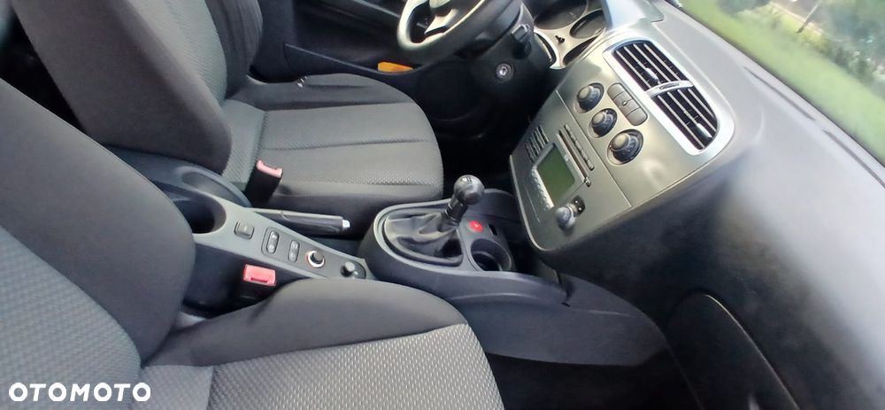 Seat Leon 1.6 Reference - 5