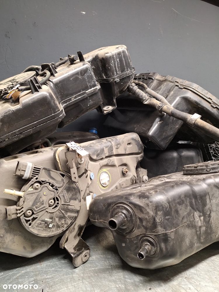 Нurt:  Zbiornik z pompą AdBlue