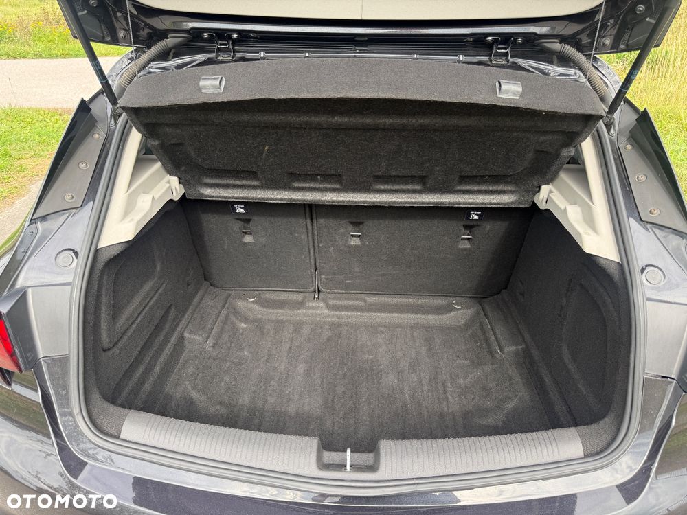 Opel Astra 1.6 CDTI Elite S&S - 13