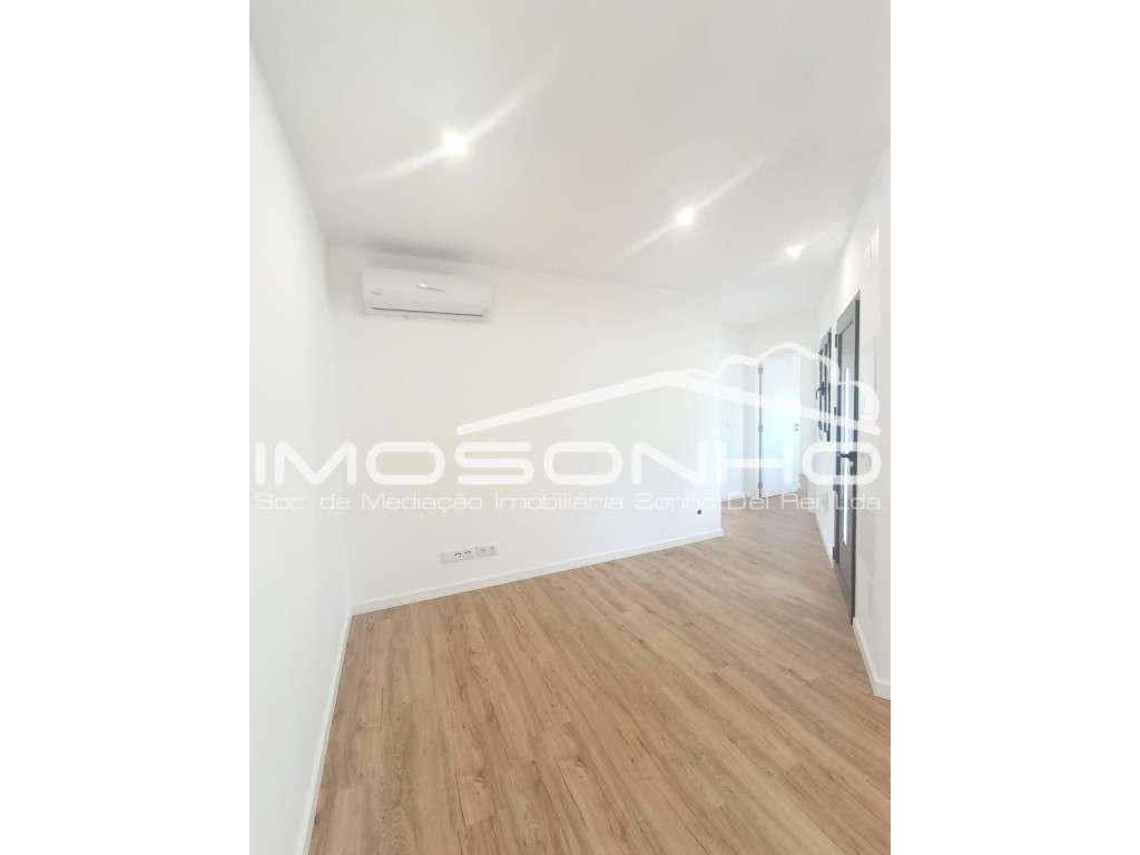 Moradia T2 Nova com Conforto, Modernidade e Eficiência - Grande imagem: 2/11