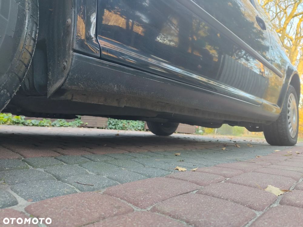 Volkswagen Golf - 11