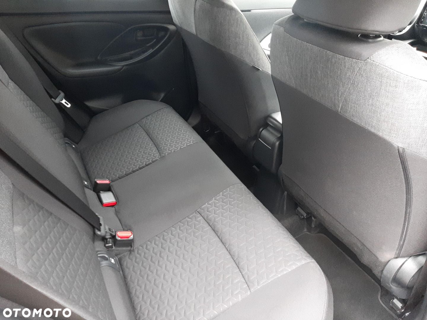 Toyota Yaris Cross - 12