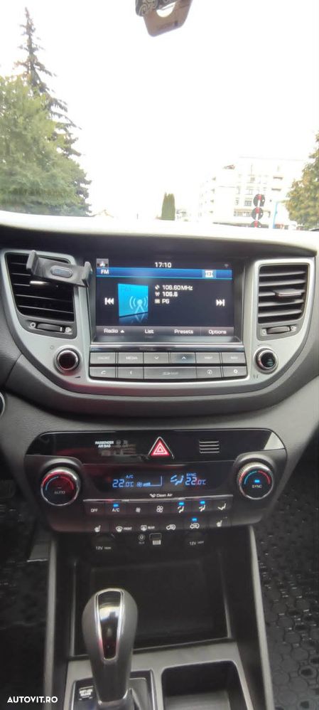 Hyundai Tucson 2.0 CRDI 4WD 6AT Style - 22