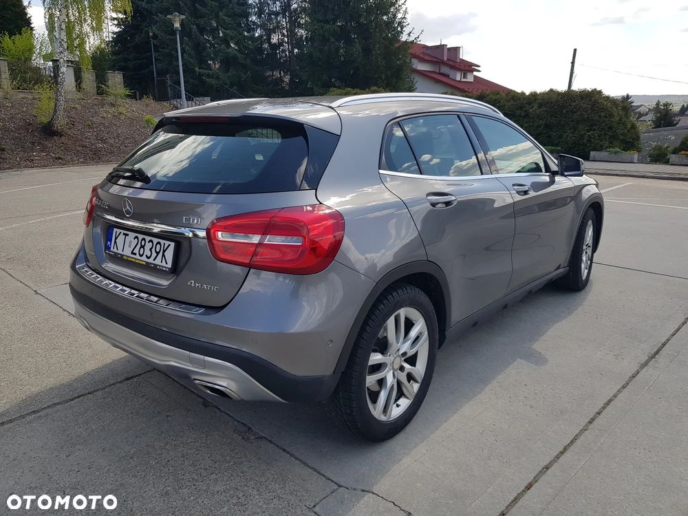 Mercedes-Benz GLA 220 CDI 4Matic 7G-DCT Style - 6