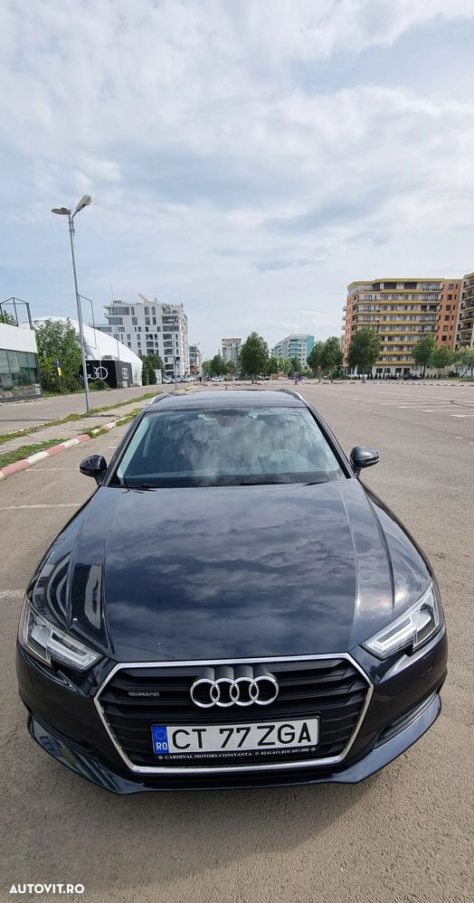 Audi A4 Avant 2.0 TDI quattro Stronic - 11