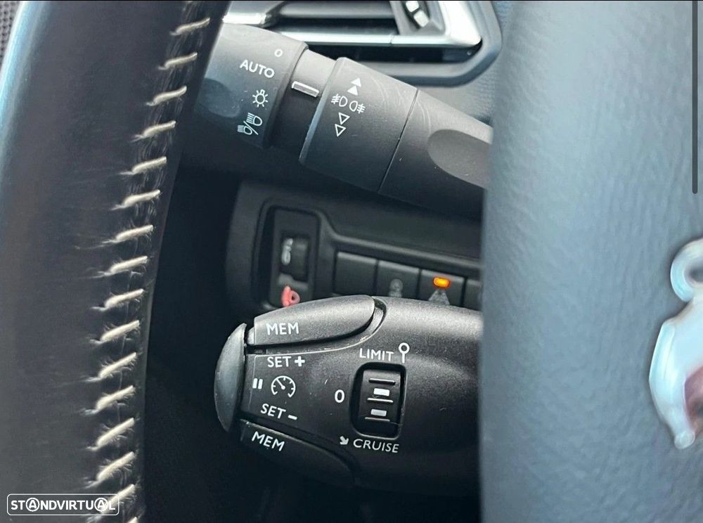 Peugeot 308 1.6 BlueHDi Active - 8