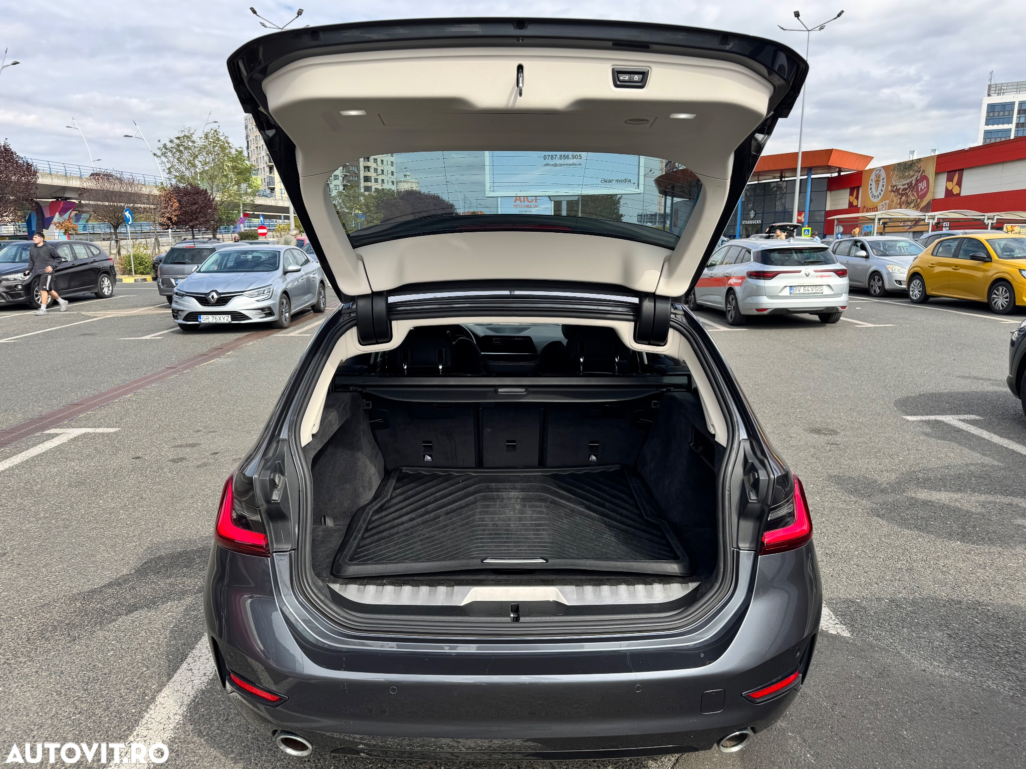 BMW Seria 3 330e Touring Aut. Sport Line - 21