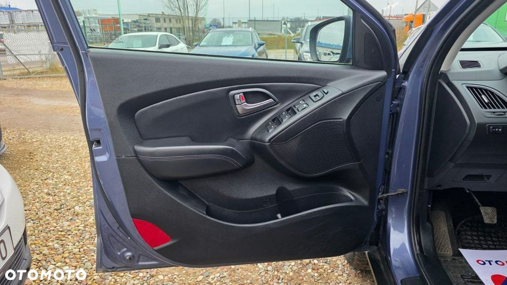 Hyundai ix35 - 12