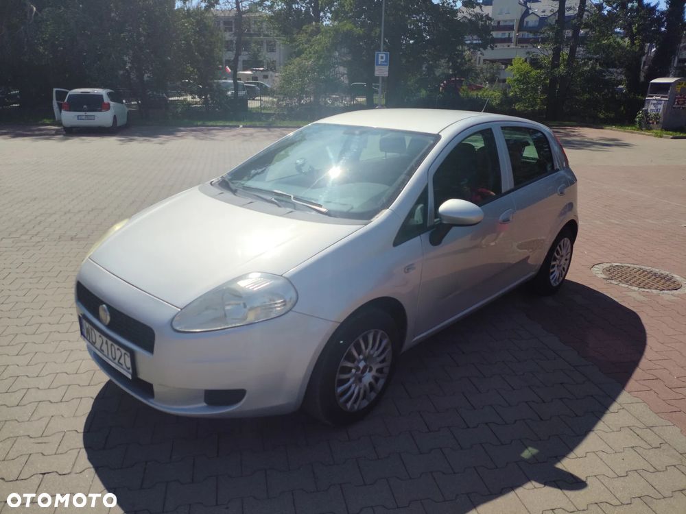 Fiat Grande Punto 1.4 8V Active - 8
