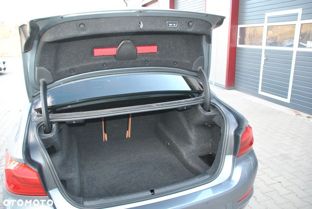 BMW Seria 5 520d Efficient Dynamics Luxury Line sport - 18