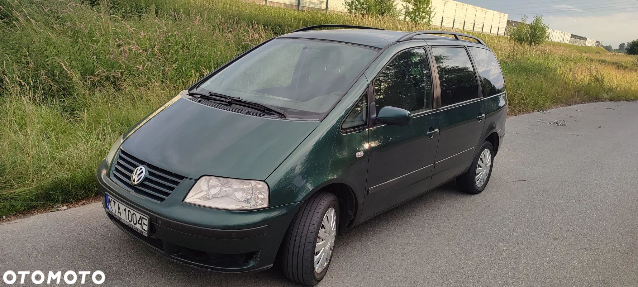Volkswagen Sharan 2.0 Comfortline Family - 1
