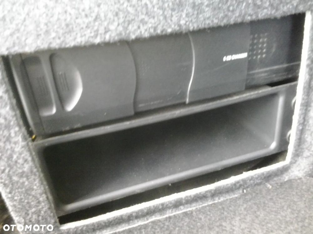 BMW Seria 3 316ti - 8