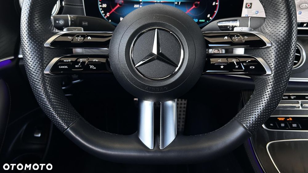Mercedes-Benz Klasa E - 15