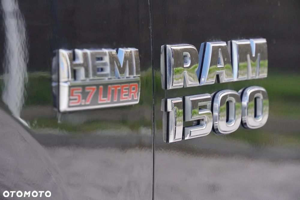 RAM 1500 Crew Cab Shortbed Bighorn - 25