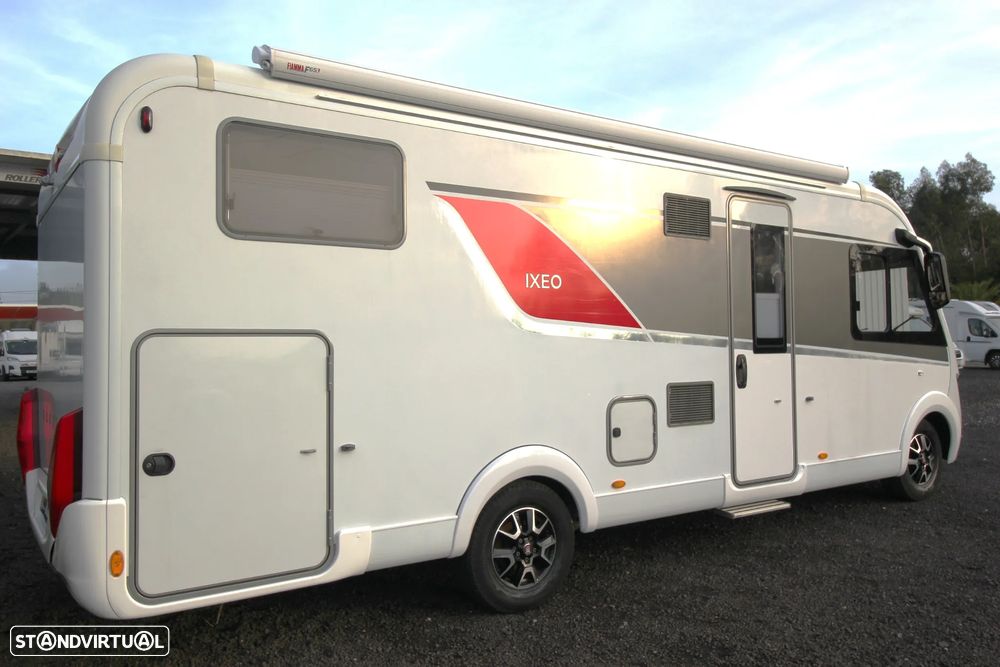 Burstner Ixeo I 728 G *CAMAS GÉMEAS + BASCULANTE* - 33