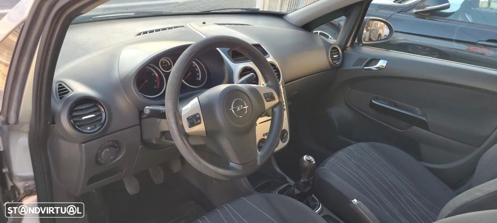 Opel Corsa 1.2 Enjoy - 14